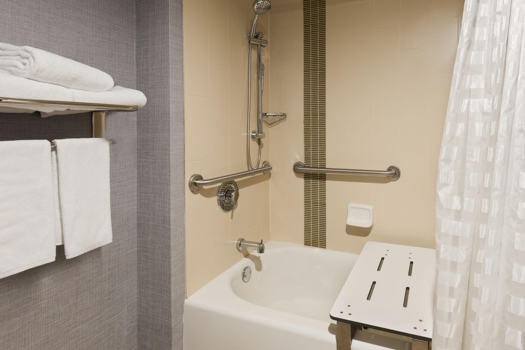 Hyatt Place Boston/Medford Exterior photo