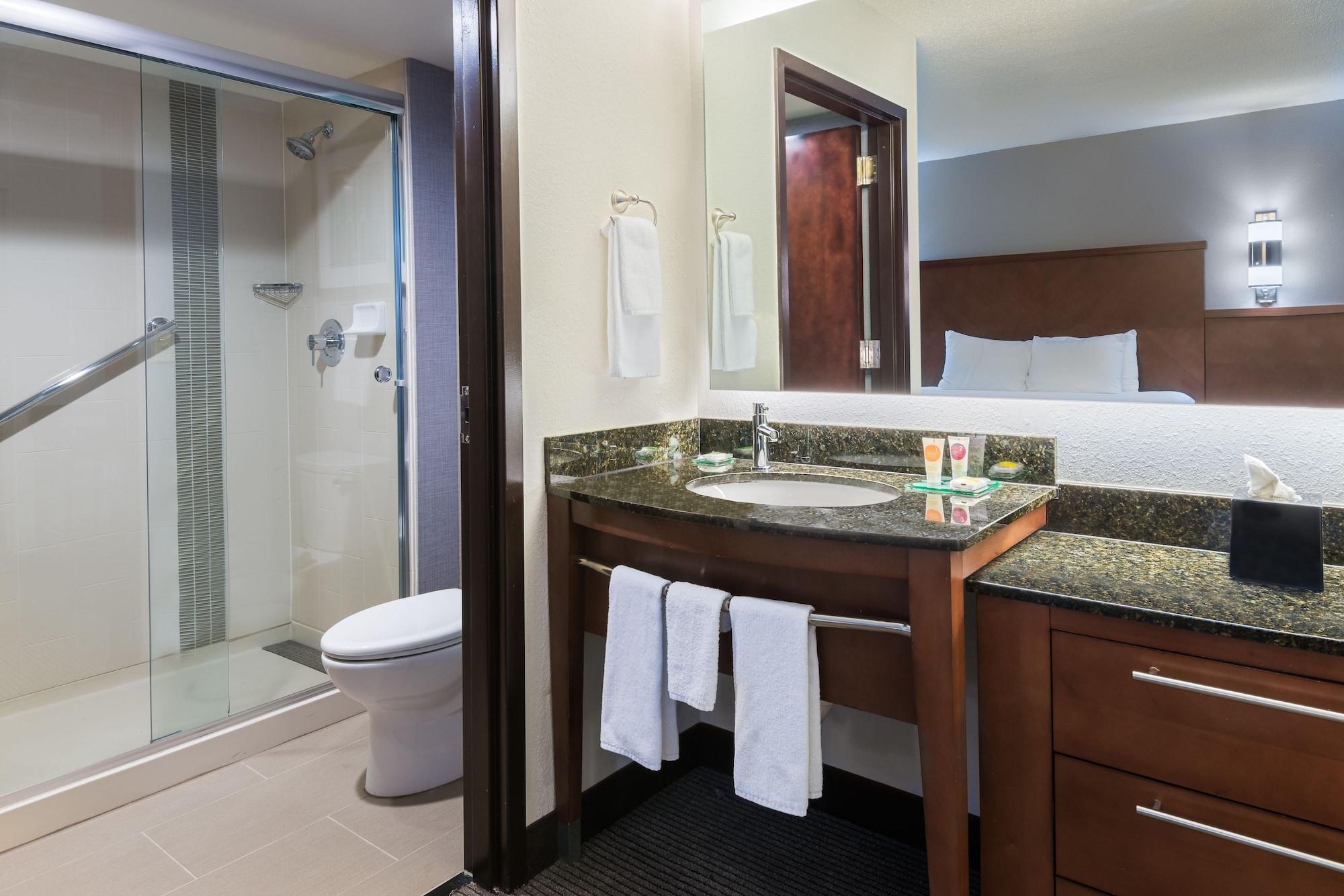 Hyatt Place Boston/Medford Exterior photo