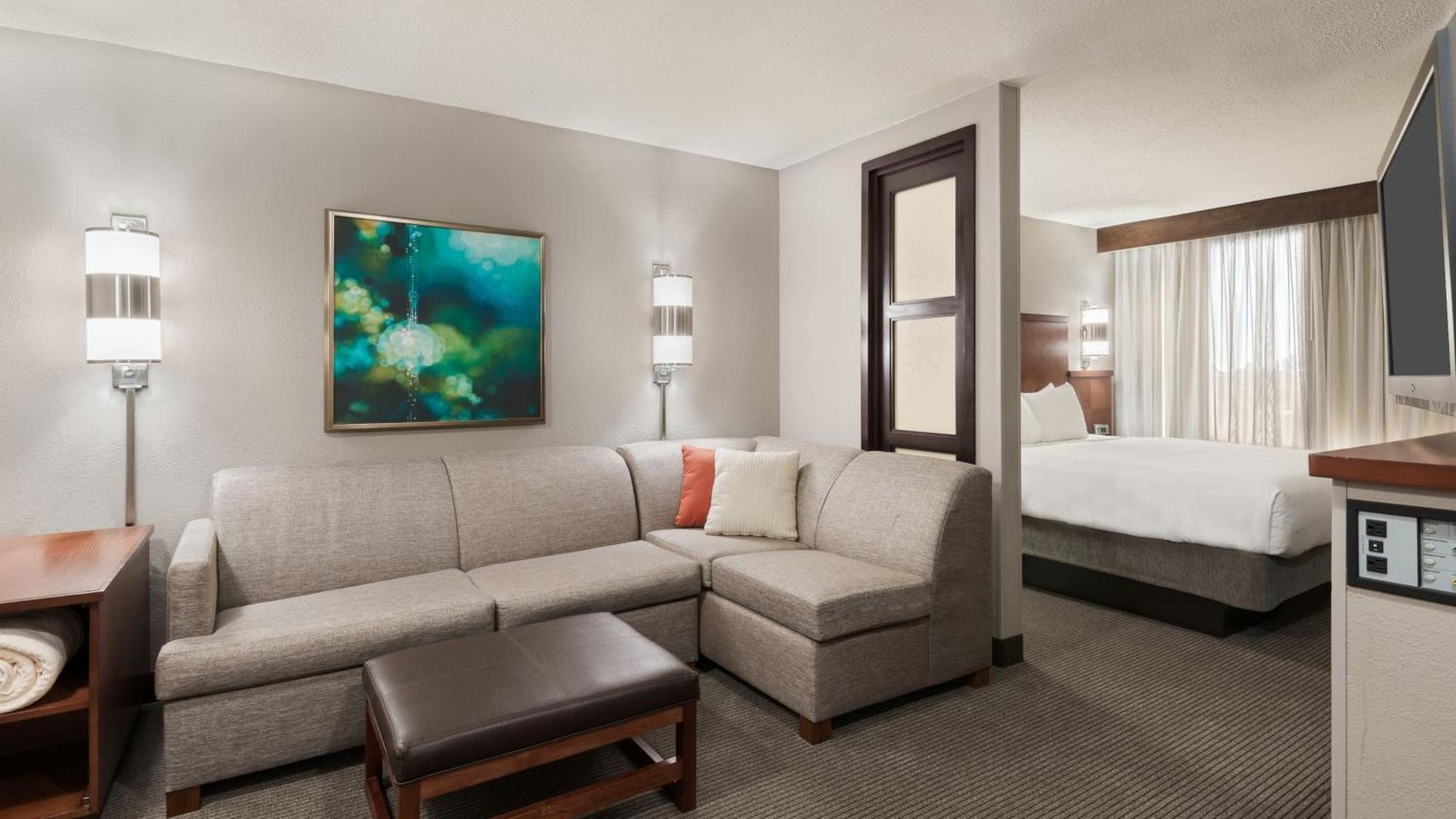 Hyatt Place Boston/Medford Exterior photo
